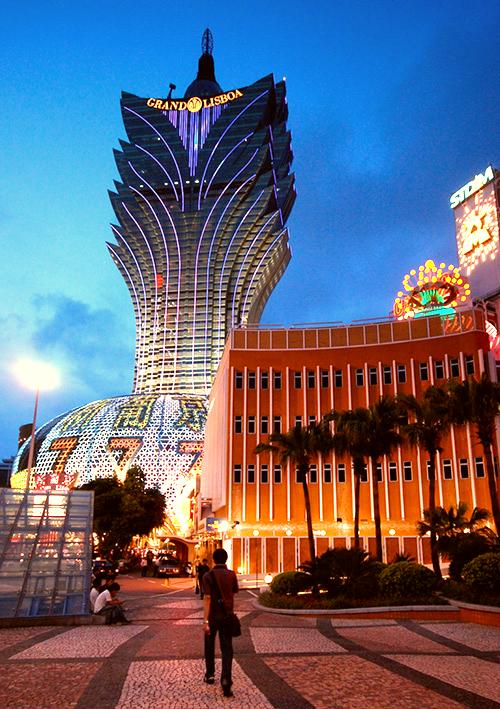 102413ssrsrznphshcpapn.jpg
